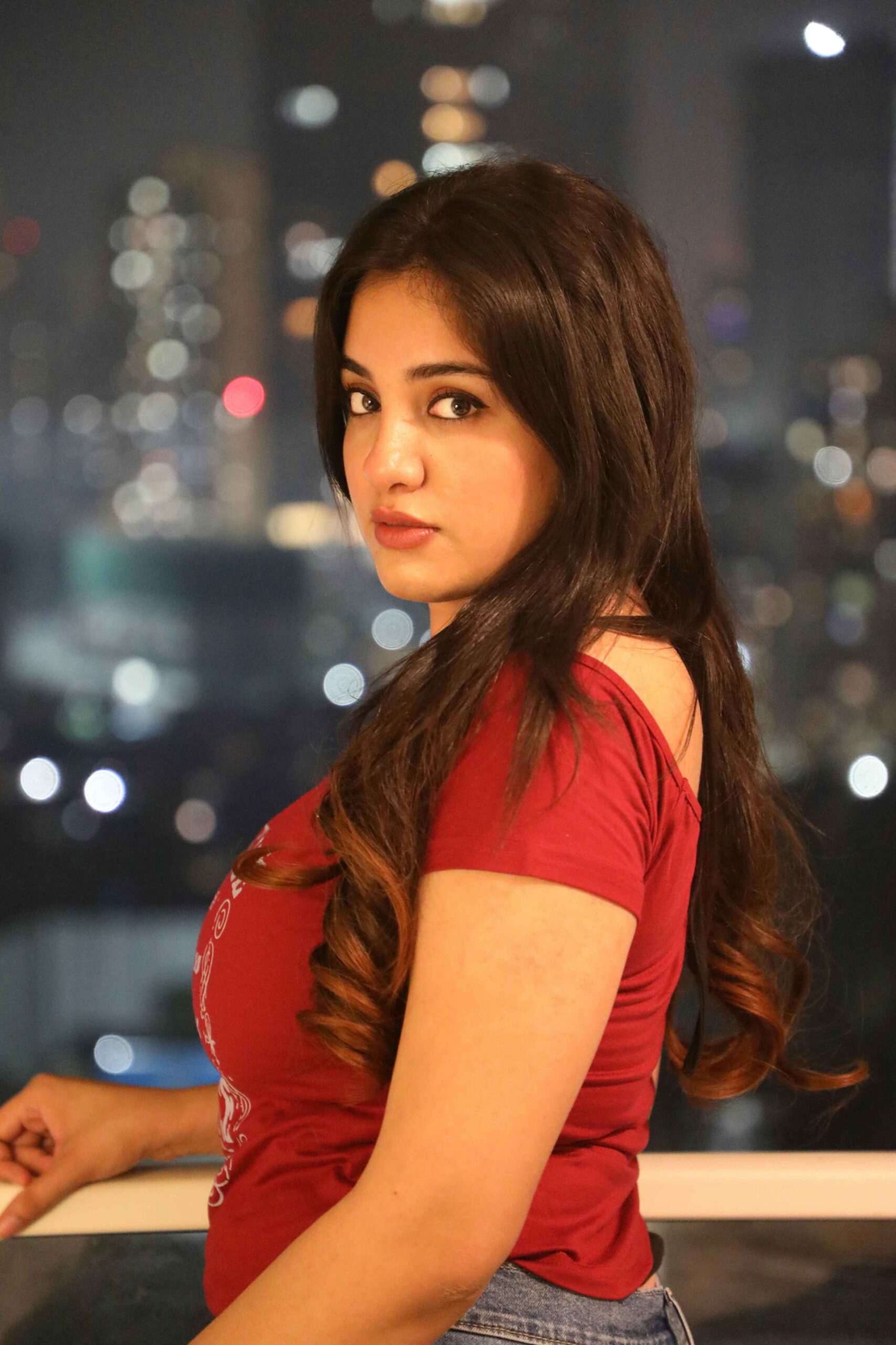 Housewife escort DLF Gurgaon